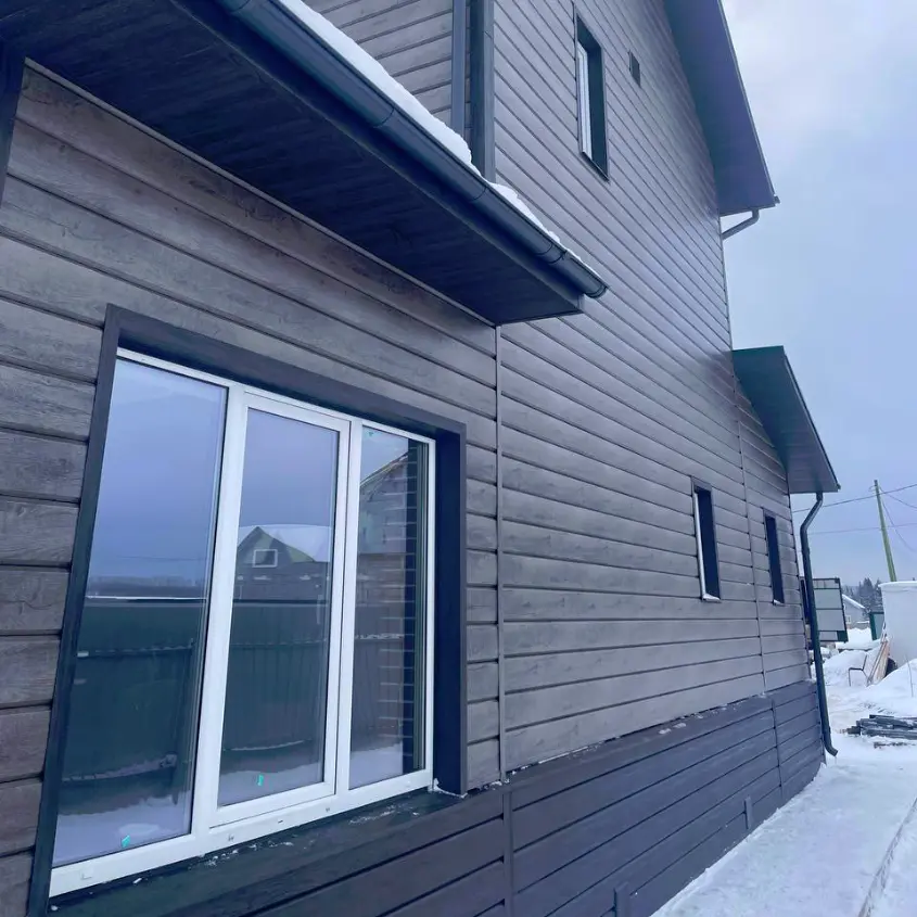 Фасад 1 металлосайдинг Евро-Брус Винтаж, цоколь Черное Дерево 3D