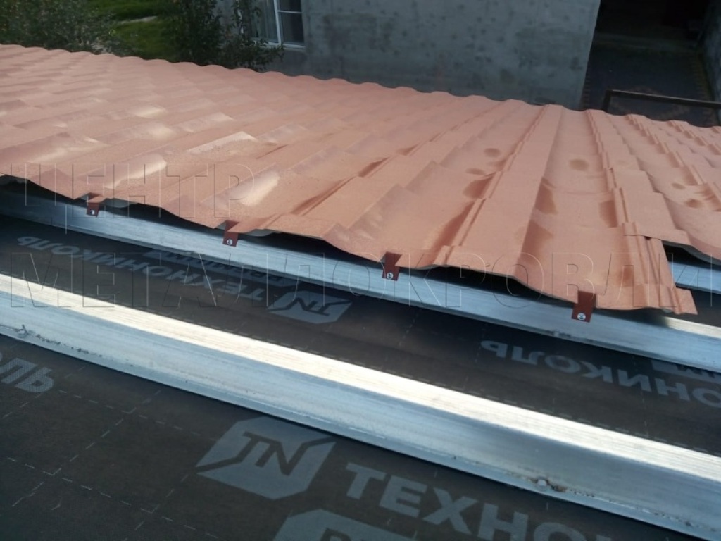 Металлочерепица Геркулес 8004 терракотовый Стальной Бархат от Центра Металлокровли в Махачкале
