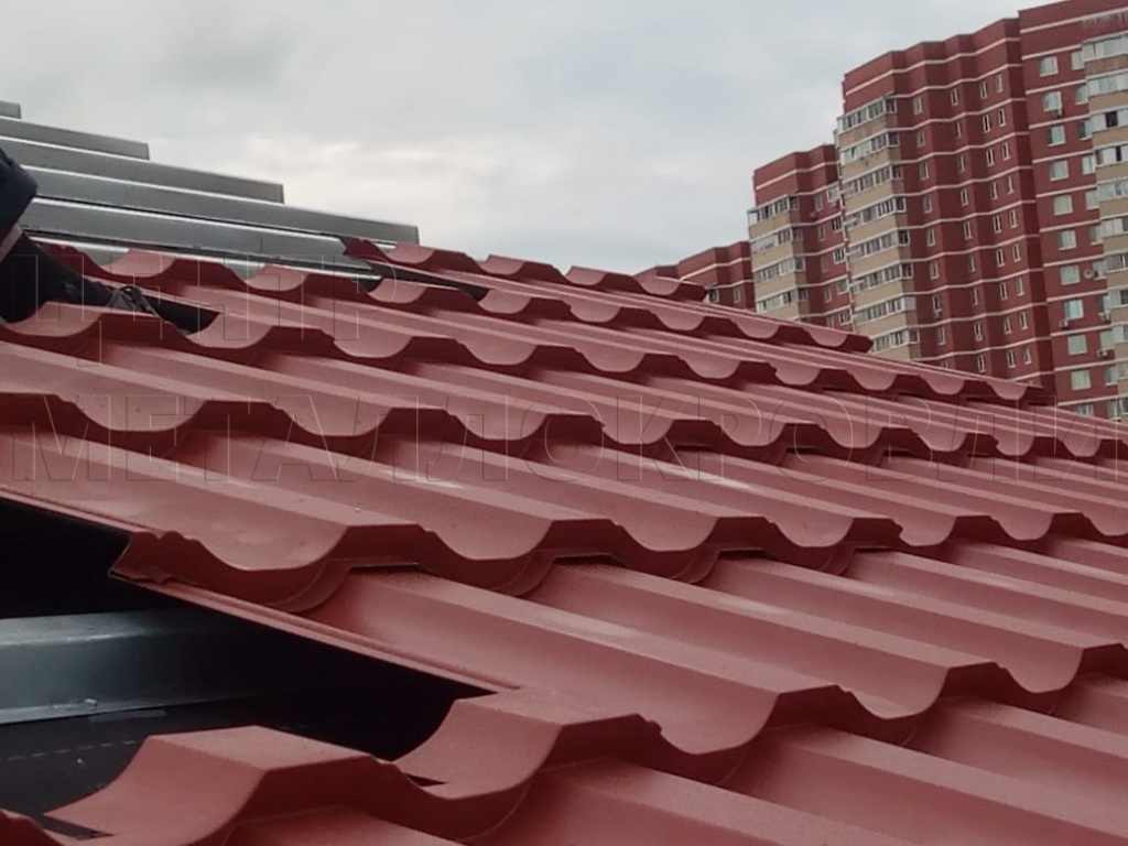 Металлочерепица Геркулес 8004 терракотовый Стальной Бархат от Центра Металлокровли в Махачкале